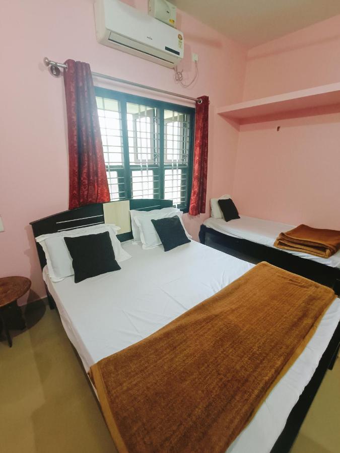 Maanyatha Home Stay มานิปาลา ภายนอก รูปภาพ