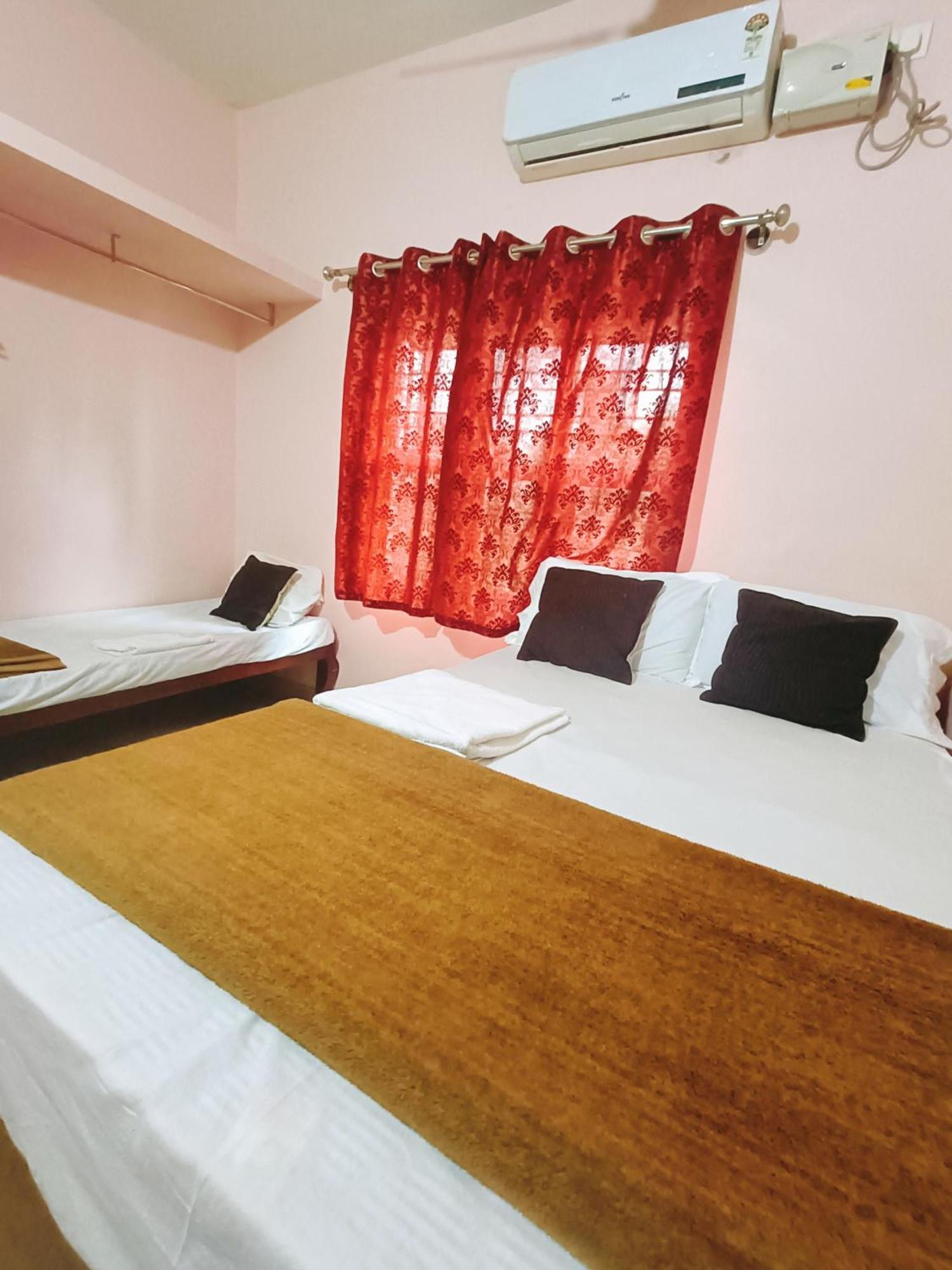 Maanyatha Home Stay มานิปาลา ห้อง รูปภาพ